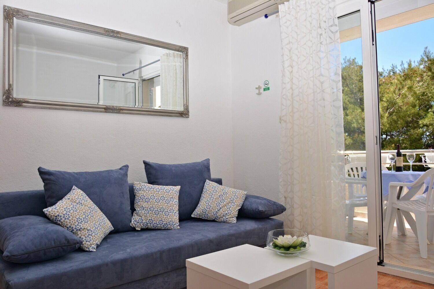 Apartments Ivi - 100 M From Pebble Beach Drasnice Kültér fotó